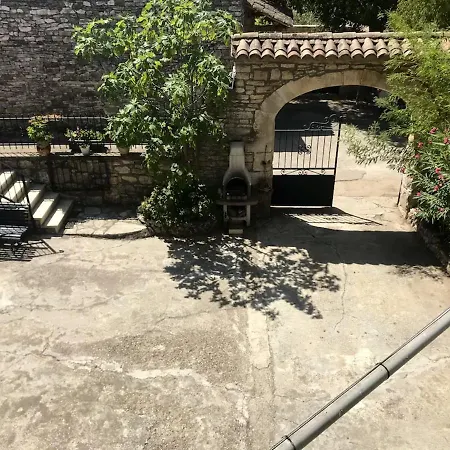 Дом отдыха Location Chaleureuse A Avec Piscine Partagee Orgnac-l'Aven