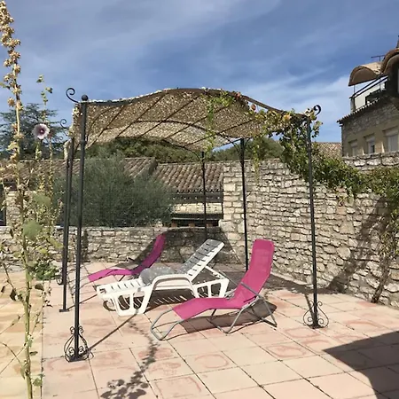 Apartamento Location Chaleureuse à Avec Piscine Partagée *